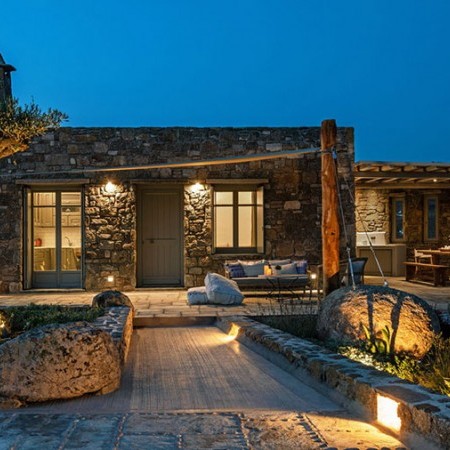 villa for large groups in Mykonos