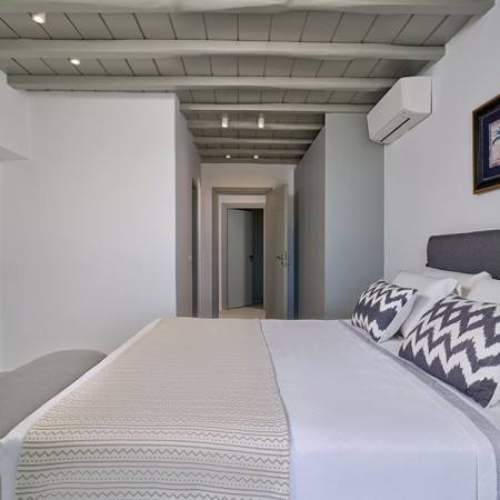 luxurious bedroom at ma villa Palatine, Mykonos