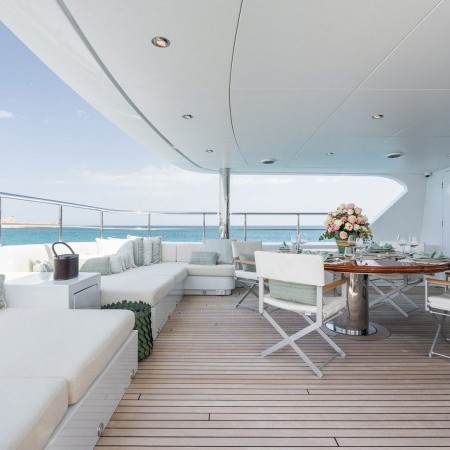 spacious deck lounge