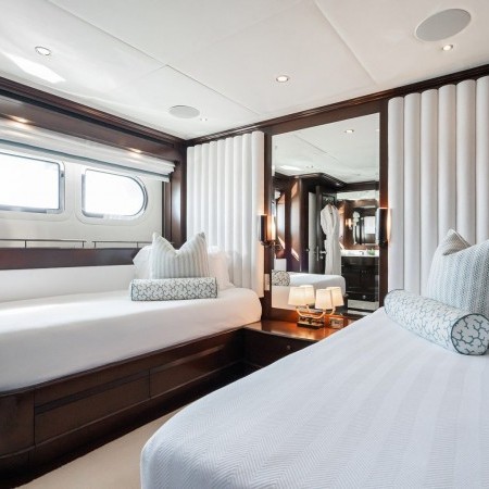 maximilian mmiv yacht charter