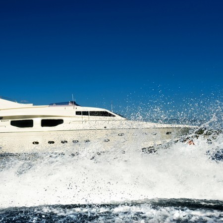 dilias yacht charter
