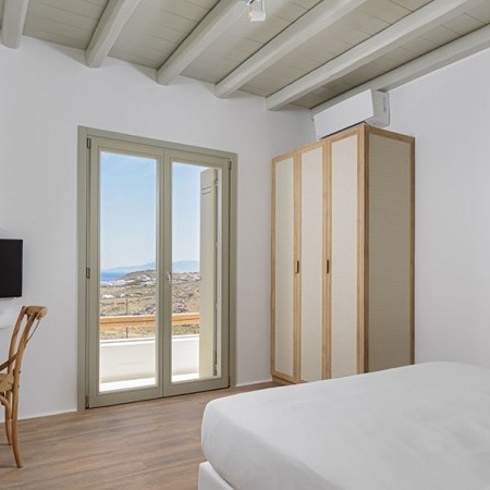 double bedroom of villa Agape Four