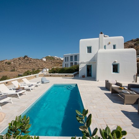 COLLINE | Villa for rent in Mykonos Greece