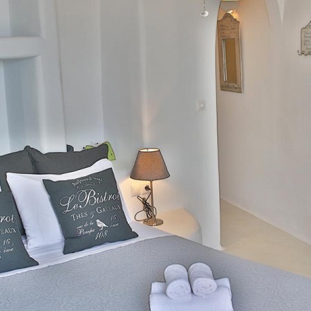 rent a villa in Mykonos