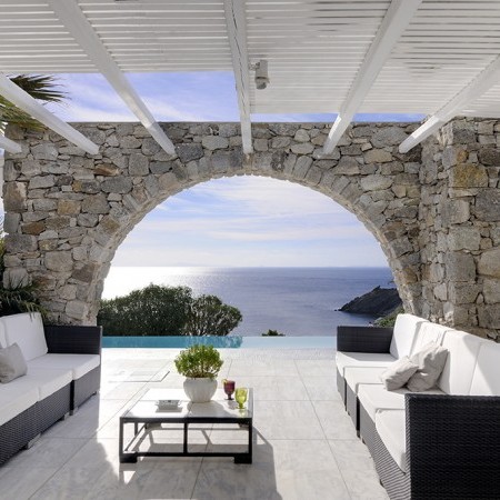 Villa magia outdoor relaxation lounge