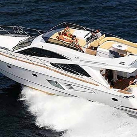 Galeon 53 yacht for daily charters
