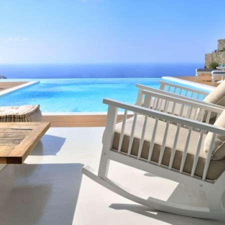 villa sky lounger by the pool