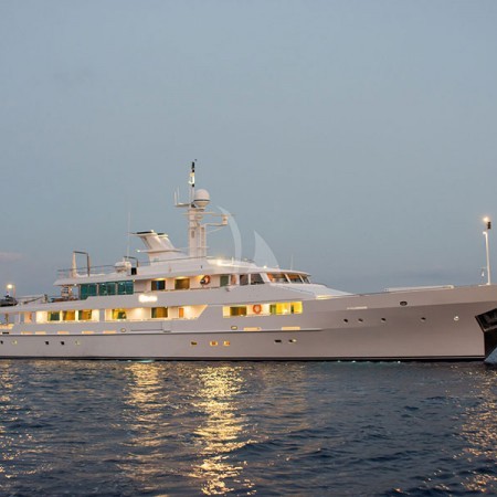 o Natalia yacht