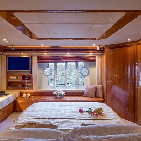 one of the double cabins of Piola yacht