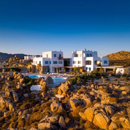villa near super paradise in Mykonos