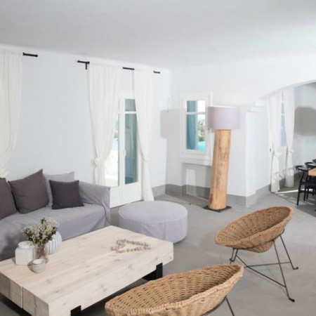 Villa Rental in Mykonos with 9 Bedrooms
