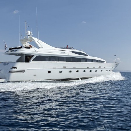 Luxury Yachts Greece