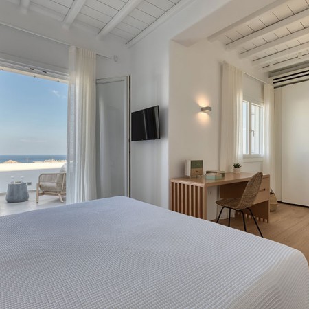 double bedroom at villa Hugo Mykonos