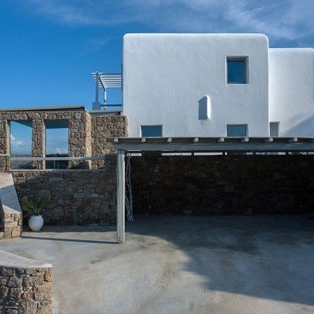 newly built villa for rent in Mykonos