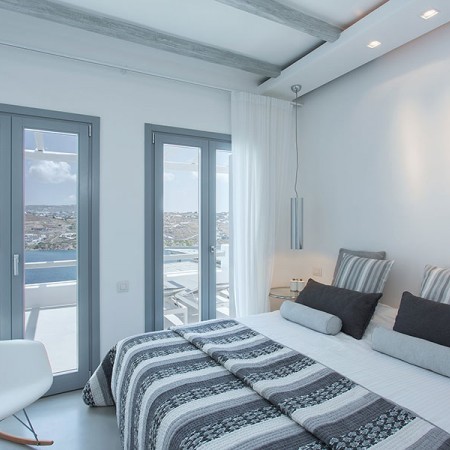 5 bedroom villa rental close to Mykonos town