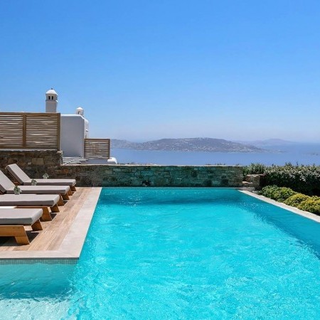 luxury villa in Mykonos Bellavista 1