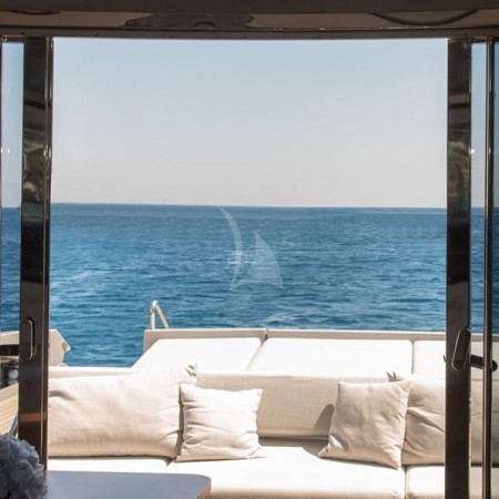 W yacht Greece