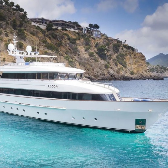 Alcor Superyacht - Heesen yacht charter