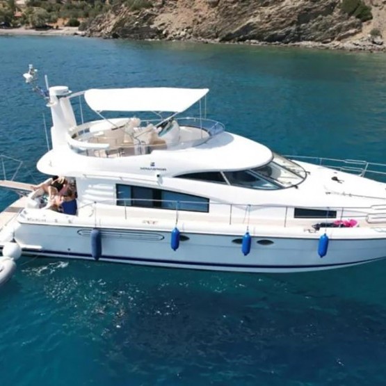 FAIRLINE 52' | Yacht Charter in Mykonos Greece