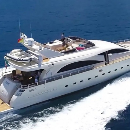 JAUNI Yacht Charter | 26.3m Amer 86'