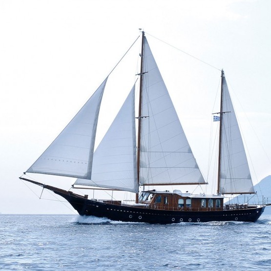 LIANA H | 28m Luxury Sailing Yacht Charter