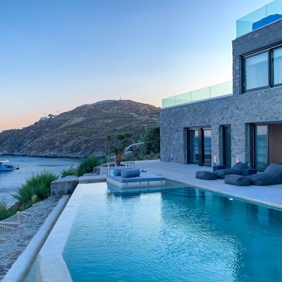 6 bedroom villa for rent in Mykonos