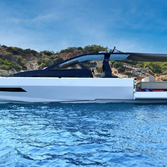 SEANFINITY T5 | Mykonos Yacht for Charter