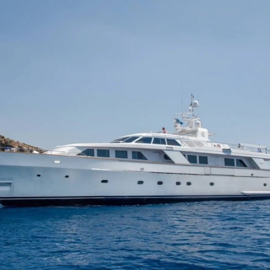 oktana yacht charter