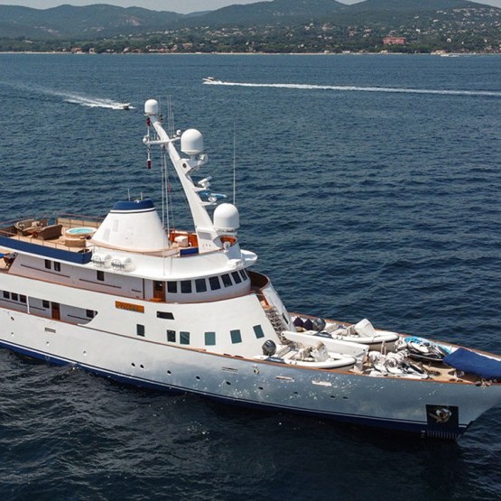 paloma yacht