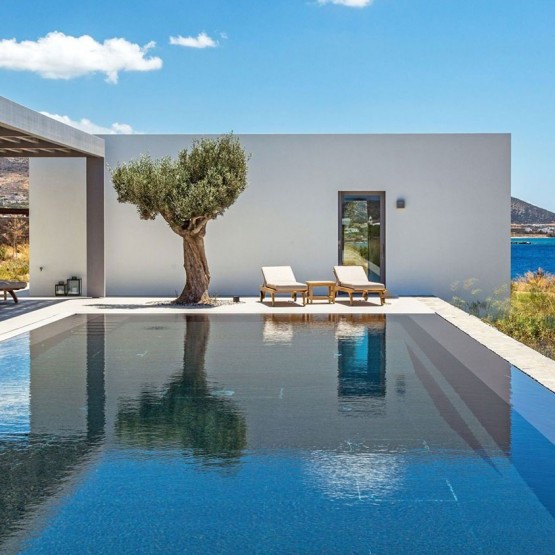 OLIVA 2 | Luxuy villa for rent in Paros