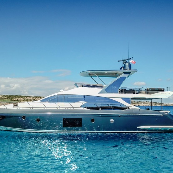 SEA YA Yacht Charter | 20.8m Azimut