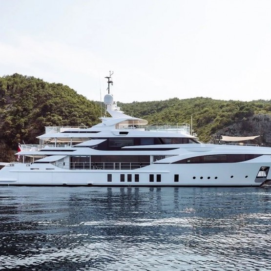 Seagull MRD Benetti superyacht charter