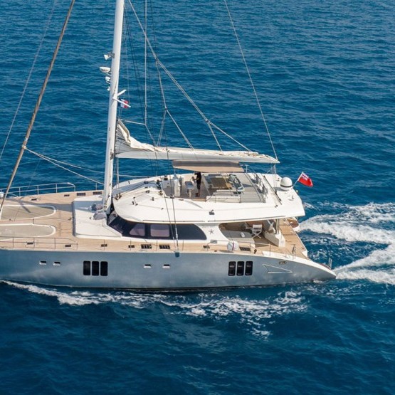 Seazen II - crewed catamaran charter