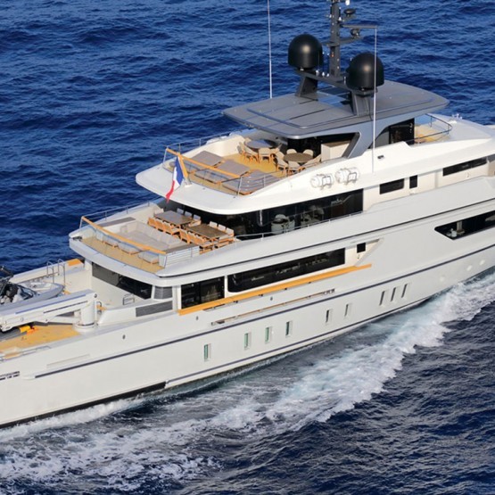 X superyacht