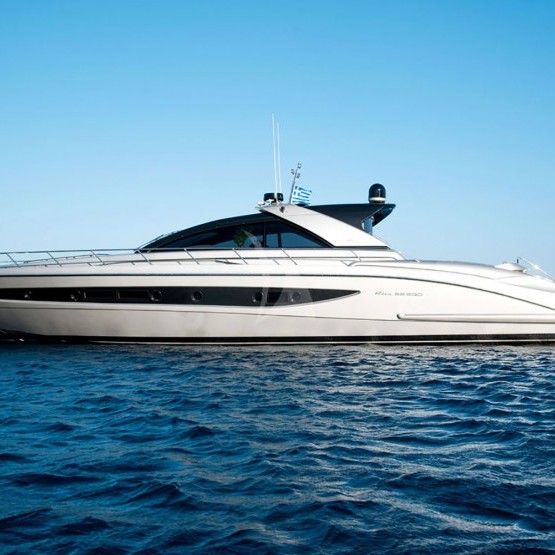 luxury yacht charters greece
